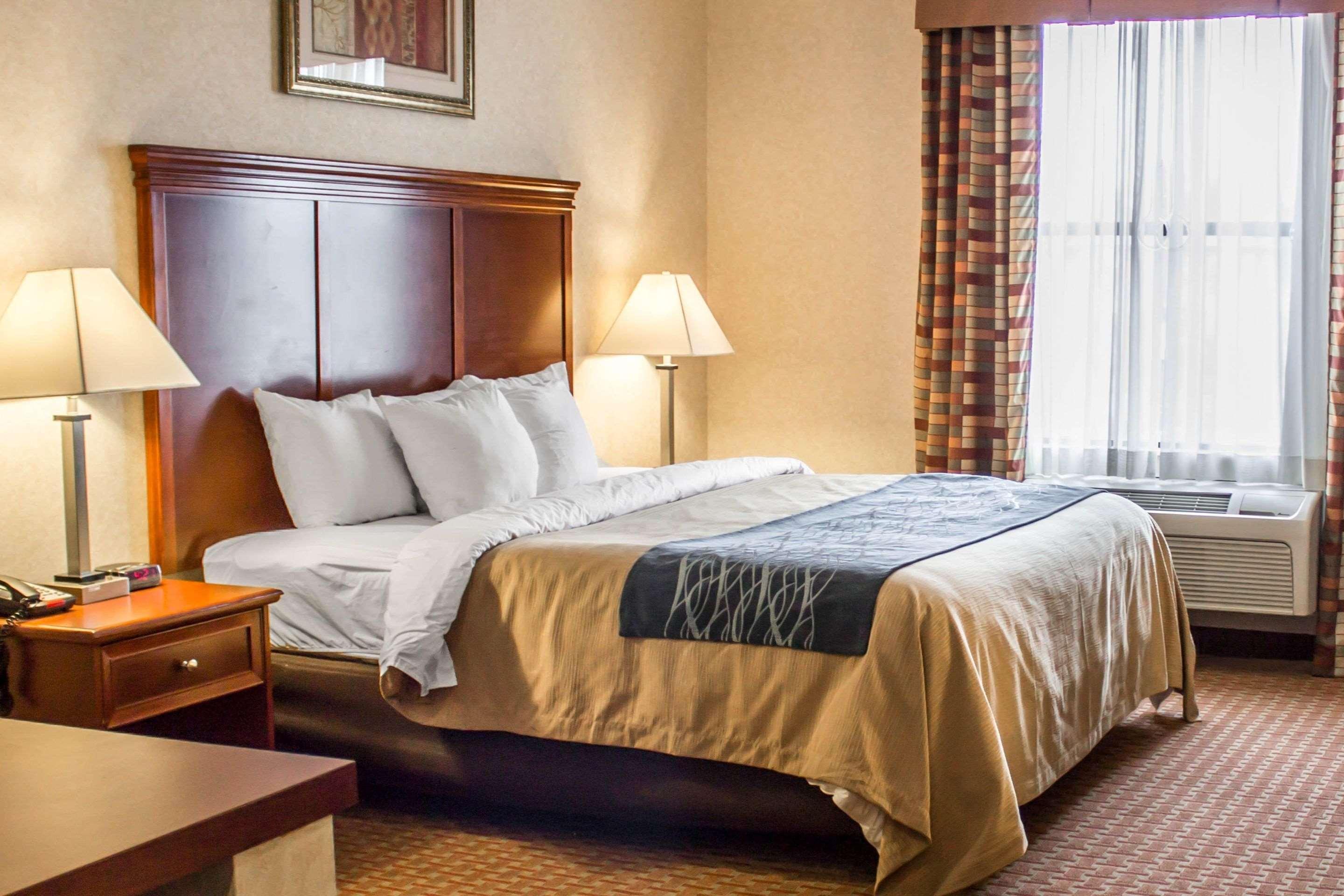 Comfort Inn & Suites Kent - University Area Esterno foto