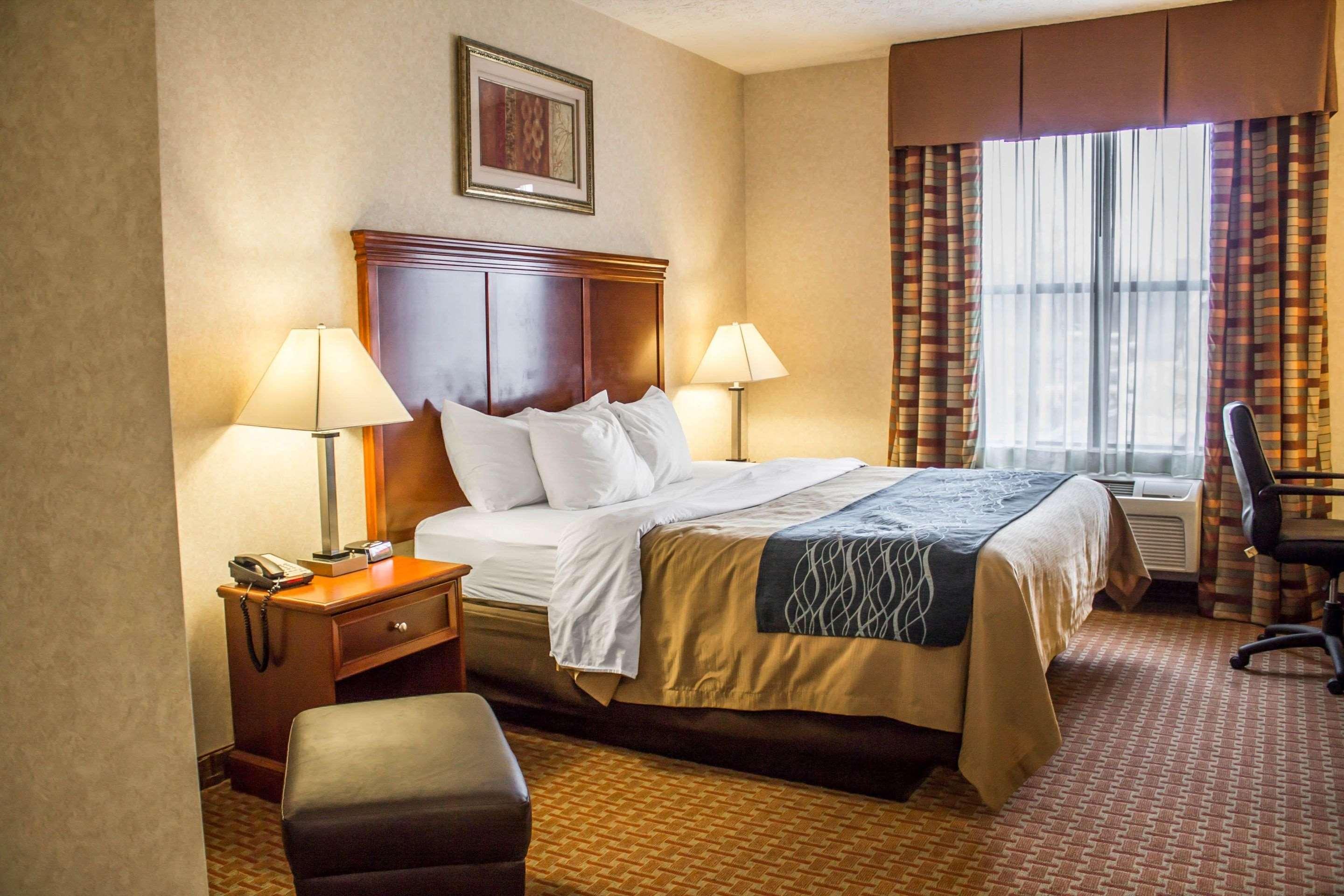 Comfort Inn & Suites Kent - University Area Esterno foto