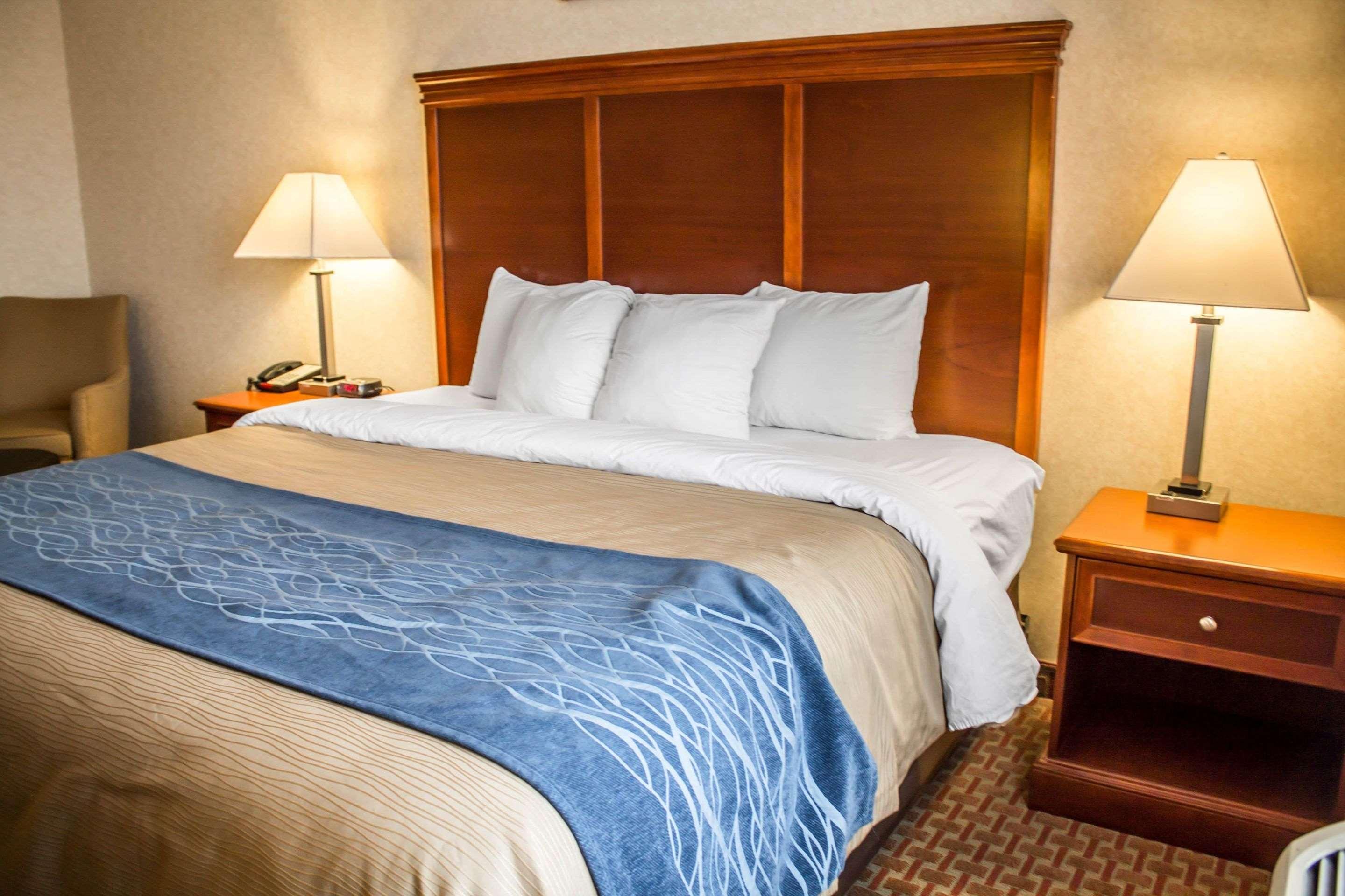 Comfort Inn & Suites Kent - University Area Esterno foto